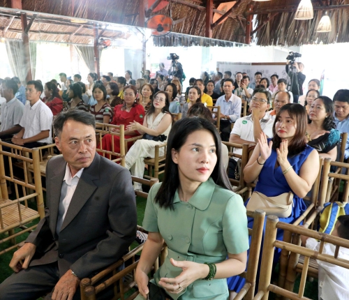 LỚP HỌC KỸ THUÂT TRỊ LIỆU  CƠ XƯƠNG KHỚP